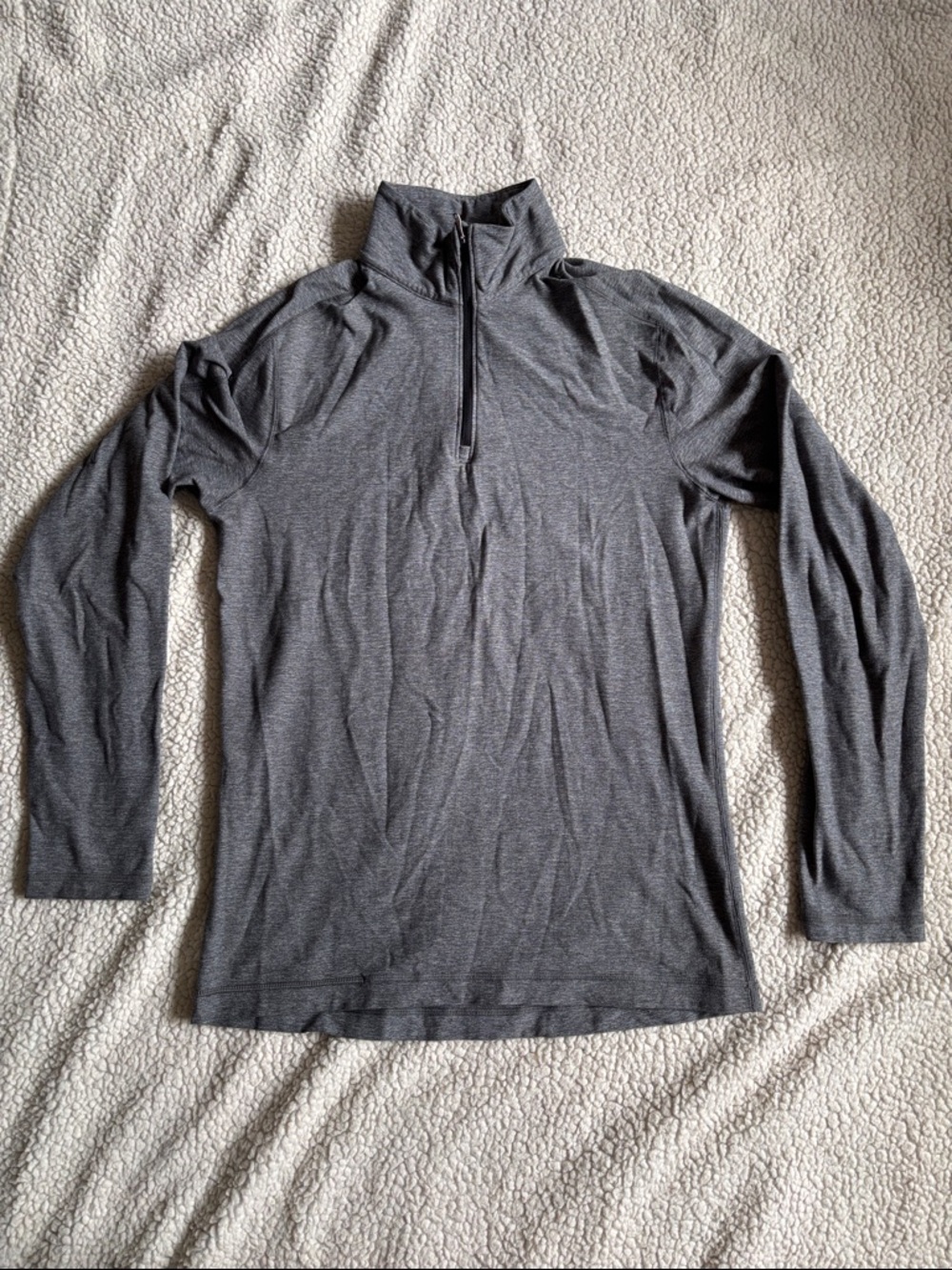 lululemon athletica Men's Gray Quarter-Zip Long Sleeve Pullover